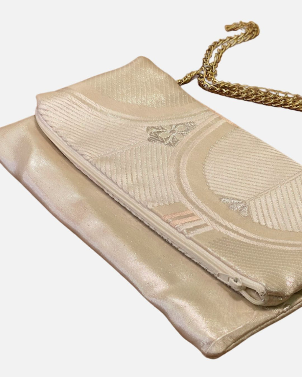 Pochette de soirée upcyclée en tissu traditionnel japonais